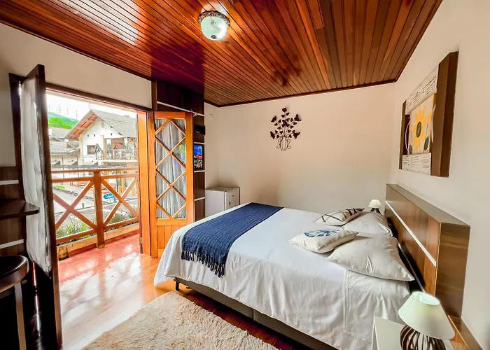 Pousada AvenidaPousada Monte Verde